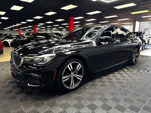 Used 2016 BMW 740i RWD image 8