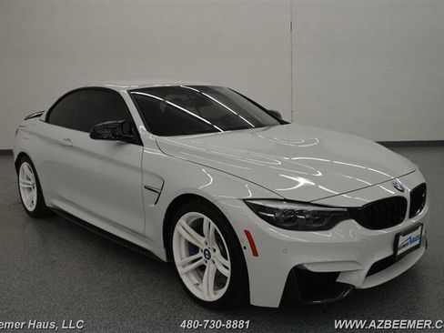 Used 2018 BMW M4 Convertible image 6