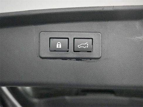 Certified 2025 Subaru Outback Touring XT w/ Tech Package 3 image 24