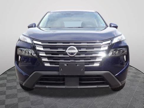 Used 2025 Nissan Rogue SV AWD/4WD image 5