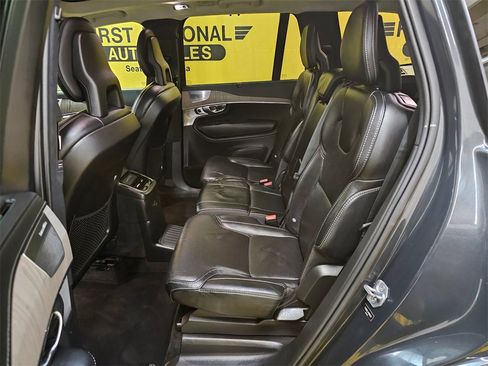 Used 2021 Volvo XC90 T8 Inscription w/ Protection Package Premier image 16