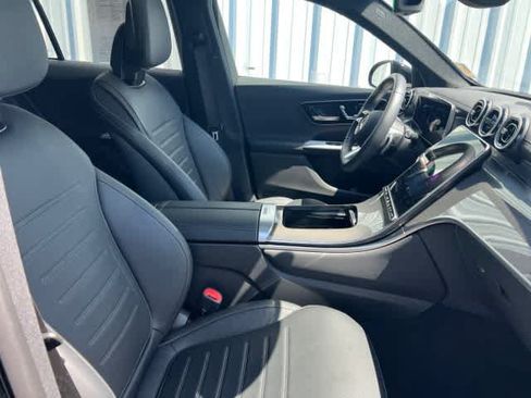 Used 2026 Mercedes-Benz GLC 300 image 20