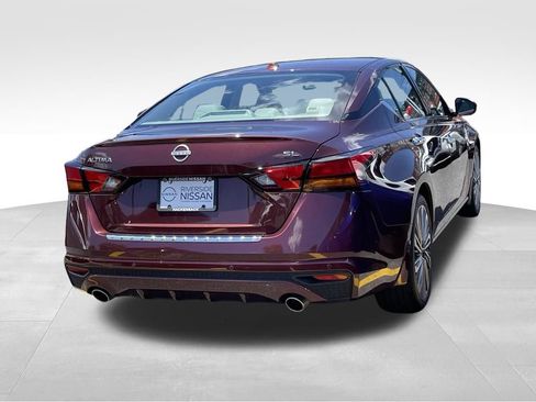 Certified 2023 Nissan Altima 2.5 SL FWD image 4
