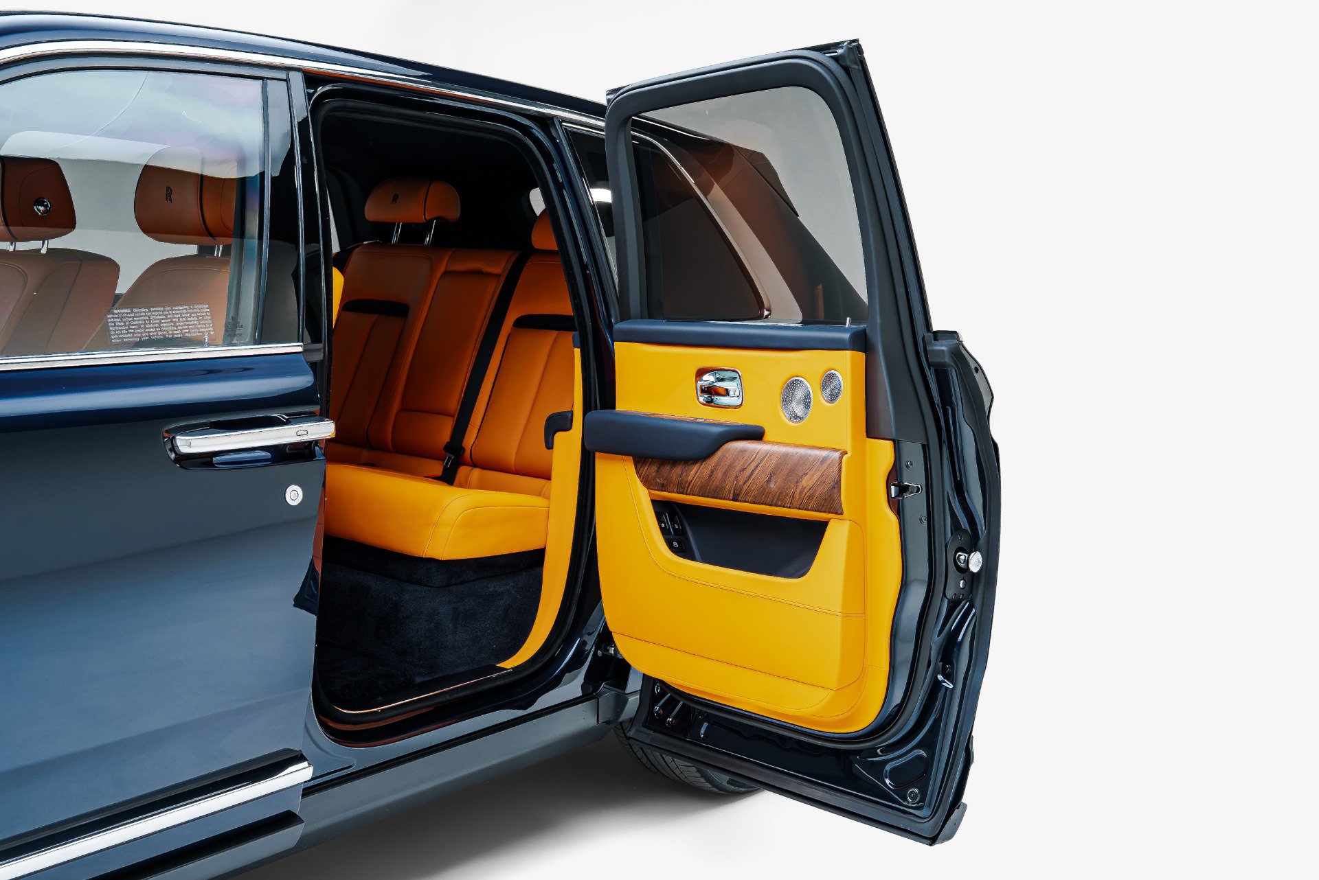 Used 2023 Rolls-Royce Cullinan AWD/4WD image 34