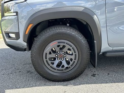 Certified 2026 Nissan Frontier PRO-4X w/ Pro-4x Convenience Package AWD/4WD image 13