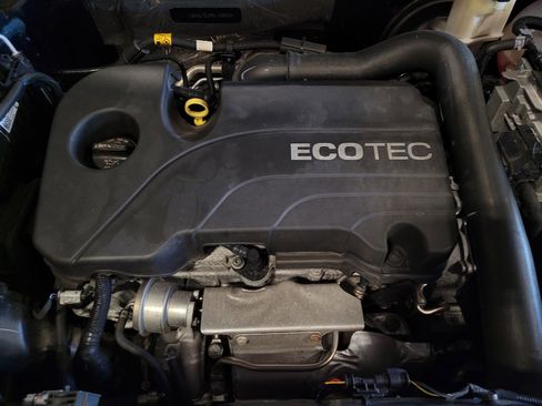 Used 2022 GMC Terrain SLT image 30