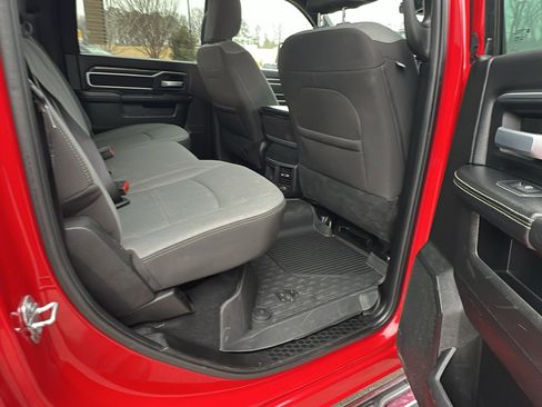 Used 2024 RAM 2500 Big Horn w/ Bed Utility Group image 21