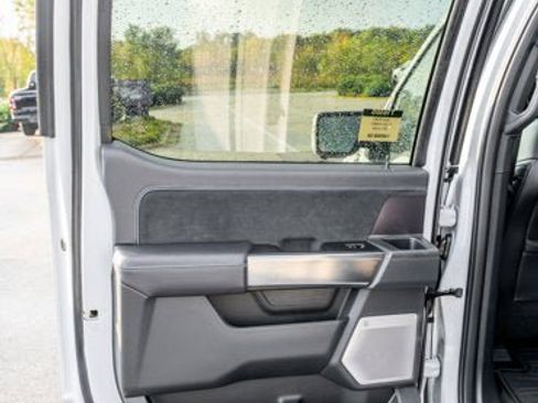 New 2025 Ford F150 Platinum w/ Equipment Group 702A High image 15