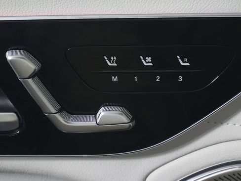 Used 2024 Mercedes-Benz EQS 450+ 4MATIC Sedan w/ AMG Line Exterior Package image 39