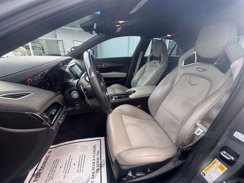 Used 2018 Cadillac ATS V w/ Carbon Fiber Package RWD image 43