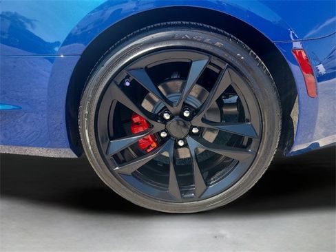 Used 2023 Chevrolet Camaro LT w/ RS Package image 11