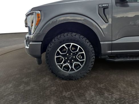 Used 2022 Ford F150 XLT w/ Equipment Group 302A High AWD/4WD image 9