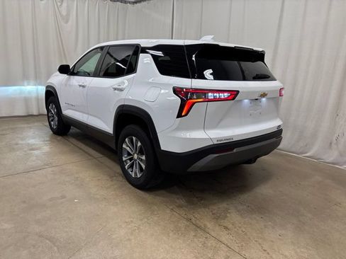 Used 2026 Chevrolet Equinox LT FWD image 6