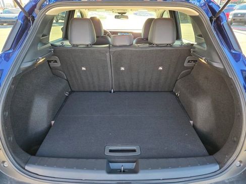 Used 2026 Nissan Kicks SR image 18