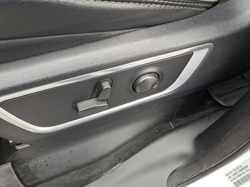 Used 2022 RAM 1500 Laramie w/ Sport Appearance Package AWD/4WD image 21