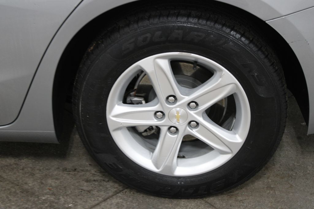 Used 2024 Chevrolet Malibu LT FWD image 44