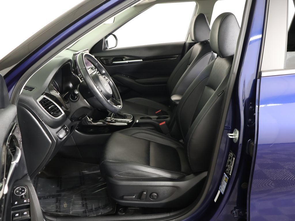 Used 2022 Kia Seltos EX AWD/4WD image 31