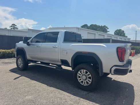 Used 2020 GMC Sierra 2500 Denali w/ Denali Ultimate Package AWD/4WD image 4