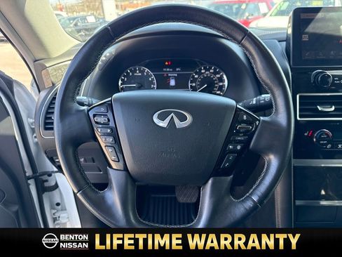 Used 2024 INFINITI QX80 Luxe image 15