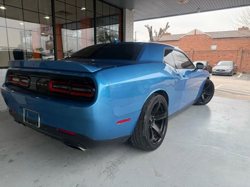 Used 2015 Dodge Challenger R/T Plus image 40