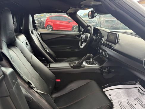 Used 2017 MAZDA MX-5 Miata RF Grand Touring RWD image 13