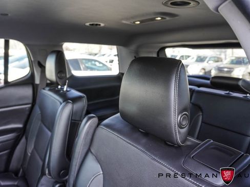 Used 2019 GMC Acadia SLT image 43