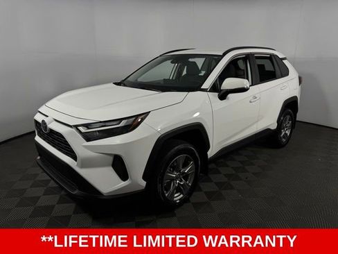 Used 2024 Toyota RAV4 XLE image 3