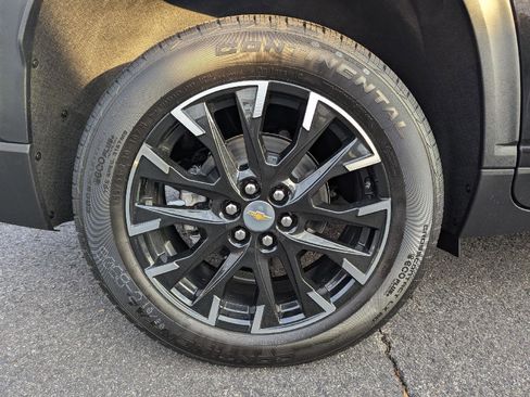 New 2026 Chevrolet Traverse LT image 17