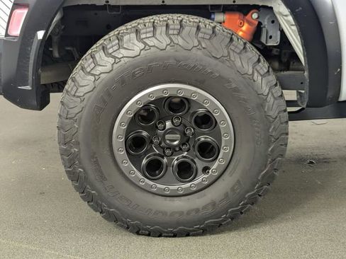 Used 2025 Ford F150 Raptor AWD/4WD image 13