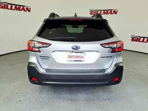 Used 2024 Subaru Outback Onyx Edition AWD/4WD image 6