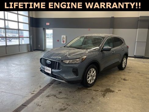 Used 2023 Ford Escape Active w/ Tech Pack #2 image 4