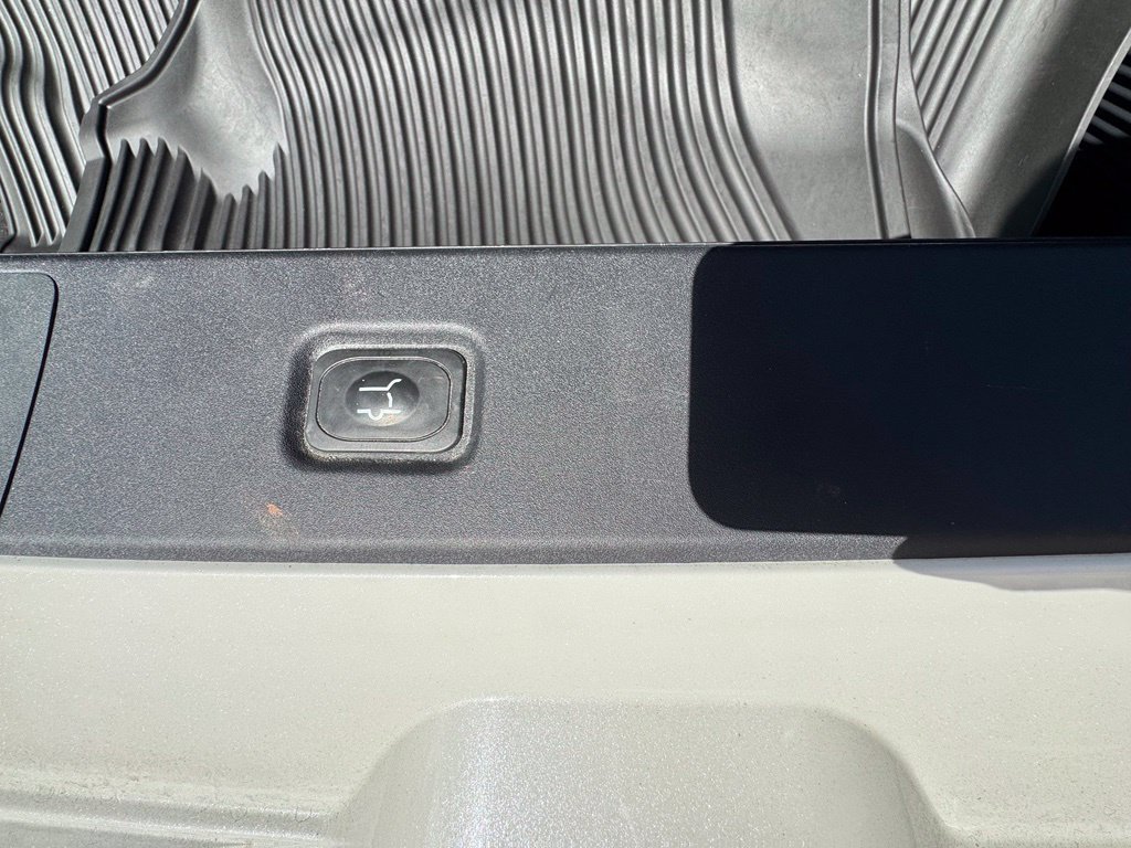 Used 2025 Ford Expedition Tremor AWD/4WD image 44