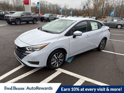 New 2025 Nissan Versa SV w/ Trunk Package image 3