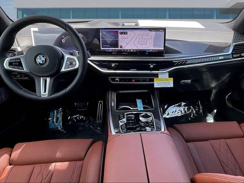 New 2027 BMW X7 M60i AWD/4WD image 7