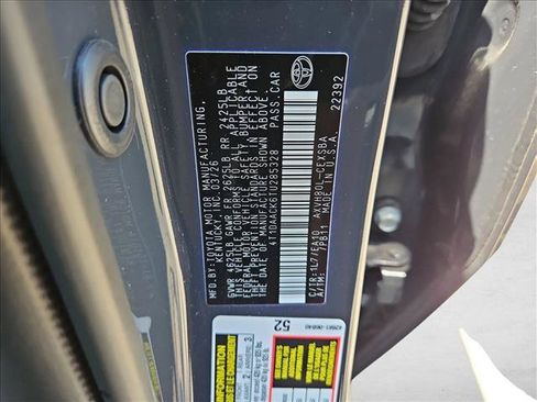Used 2026 Toyota Camry SE w/ Convenience Package FWD image 25