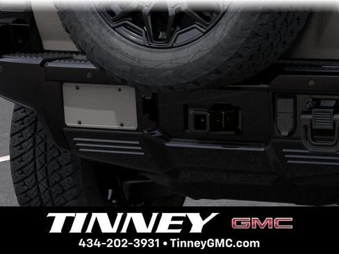 New 2026 GMC Hummer EV SUV w/ LPO, Dark Essentials Package AWD/4WD image 14