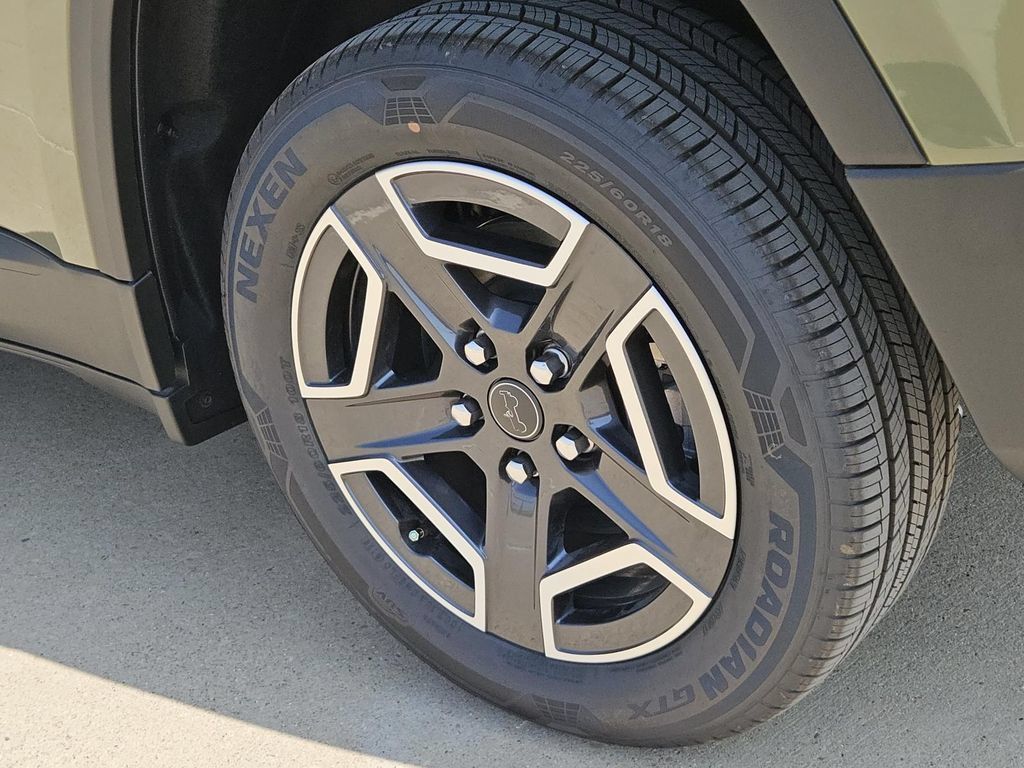 New 2026 Jeep Cherokee Laredo AWD/4WD image 6