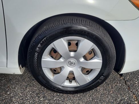 Used 2007 Toyota Camry LE image 8