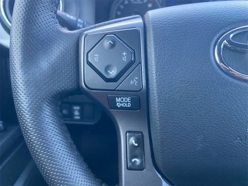 Used 2023 Toyota Tacoma TRD Off-Road image 19