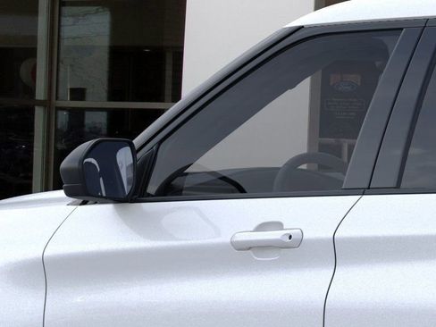 New 2025 Ford Explorer Active w/ Active Comfort Package image 22