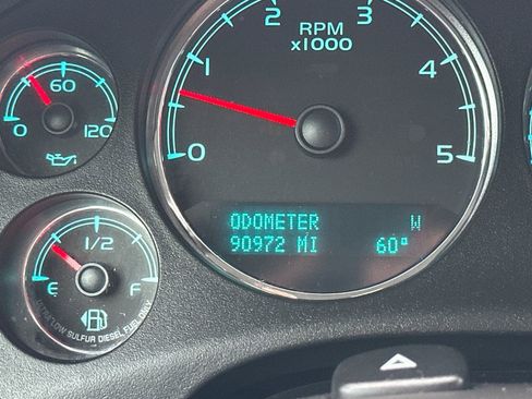 Used 2014 GMC Sierra 3500 SLT w/ SLT Convenience Package image 34