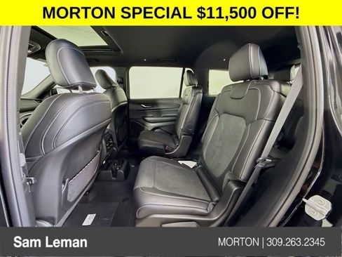 New 2025 Jeep Grand Cherokee L Altitude image 24