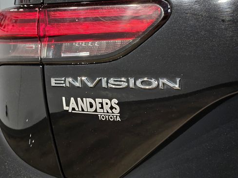 Used 2022 Buick Envision Preferred FWD image 37