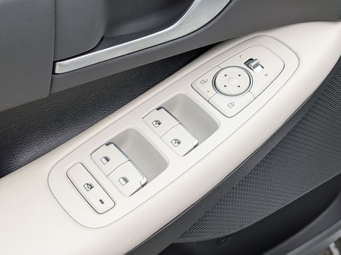 Used 2025 Hyundai Sonata SEL image 13