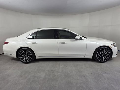 Certified 2023 Mercedes-Benz S 580 4MATIC Sedan image 3