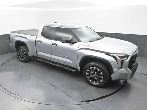 Used 2025 Toyota Tundra SR5 AWD/4WD image 27