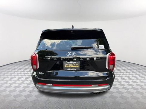 Used 2023 Hyundai Palisade Calligraphy w/ Cargo Package FWD image 6