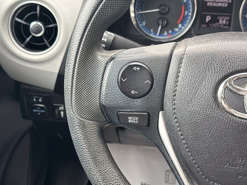 Used 2017 Toyota Corolla LE w/ LE Premium Package FWD image 27