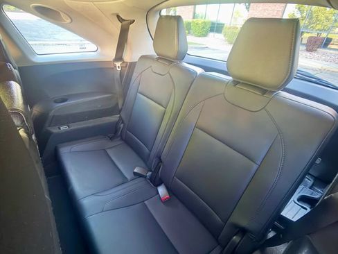 Used 2017 Acura MDX SH-AWD w/ Technology Package image 23