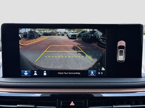 Used 2025 Acura MDX FWD w/ Technology Package image 15